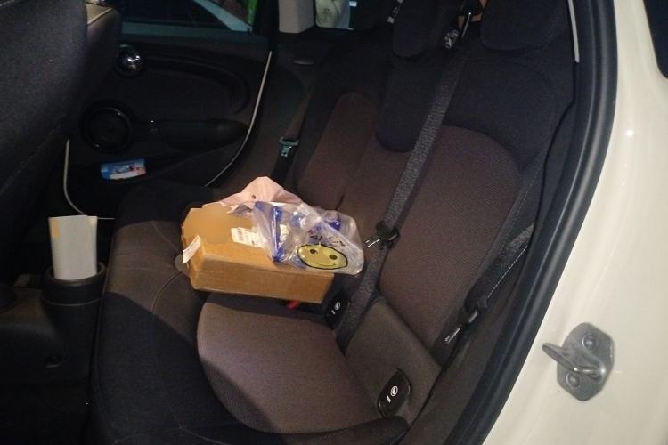 Used MINI 2019 1.5T ONE Five-Door Edition Left Rear Seat