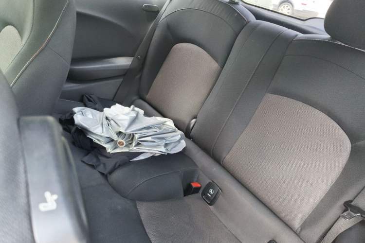 Used MINI 2019 1.5T ONE Left Rear Seat