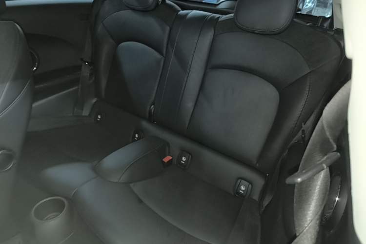 Used MINI 2019 1.5T COOPER Artist Left Rear Seat