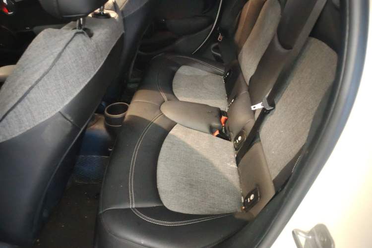 Used MINI 2019 1.5T COOPER Classic Edition Five-Door Version Left Rear Seat