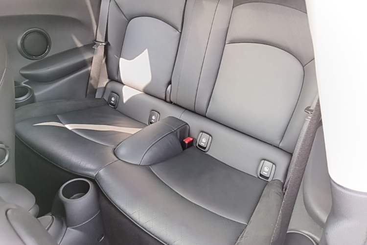 Used MINI 2019 2.0T COOPER S Classic Edition Left Rear Seat