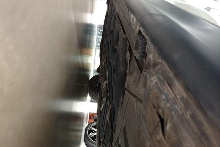 Used MINI 2019 2.0T COOPER S Artist Five-Door Edition Left Side Sill
