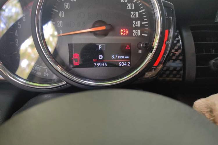 Used MINI 2019 2.0T COOPER S Classic Edition Odometer Close Up