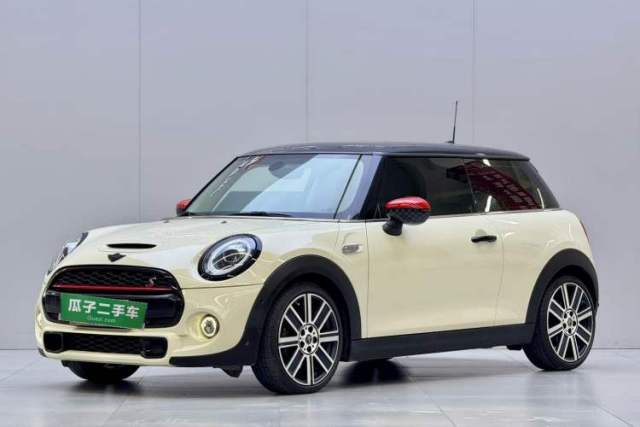 Used MINI 2019 2.0T COOPER S Artist