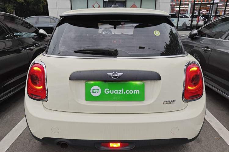 Used MINI 2019 1.5T ONE Rear