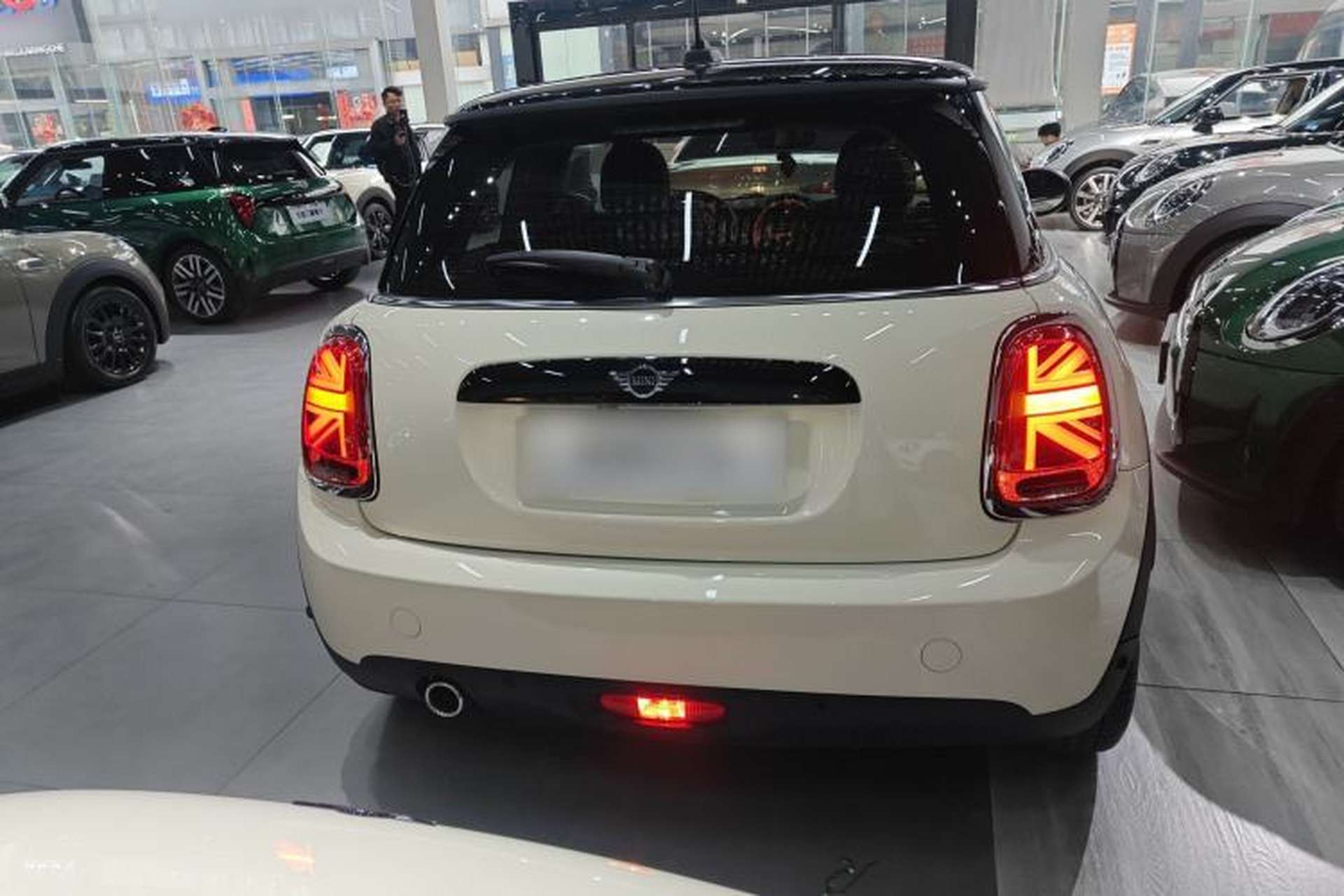 Used MINI 2019 1.5T COOPER Classic Edition Rear