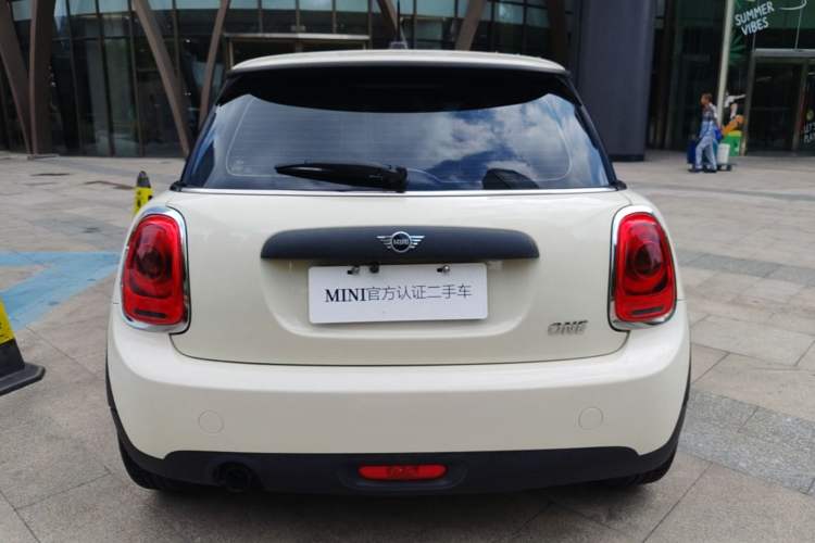 Used MINI 2019 1.5T ONE Rear
