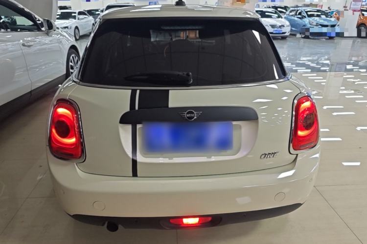 Used MINI 2019 1.5T ONE PLUS Five-Door Edition Rear