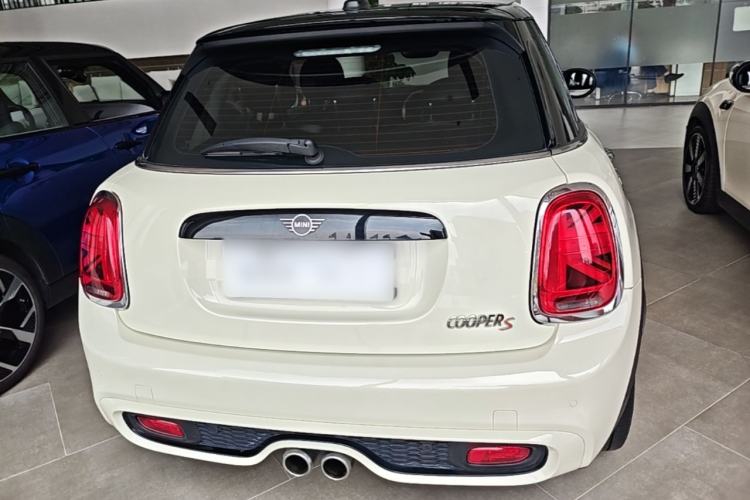 Used MINI 2019 2.0T COOPER S Artist Five-Door Edition Rear