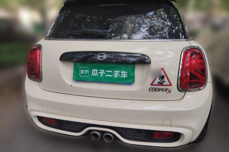 Used MINI 2019 2.0T COOPER S Classic Edition Rear