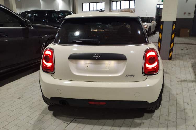 Used MINI 2019 1.5T ONE PLUS Rear