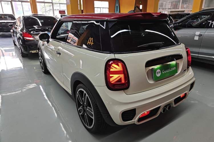 Used MINI 2019 2.0T COOPER S Racing Driver Rear Left 45 Deg