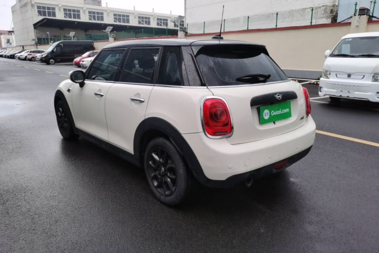 Used MINI 2019 1.5T ONE Five-Door Edition Rear Left 45 Deg