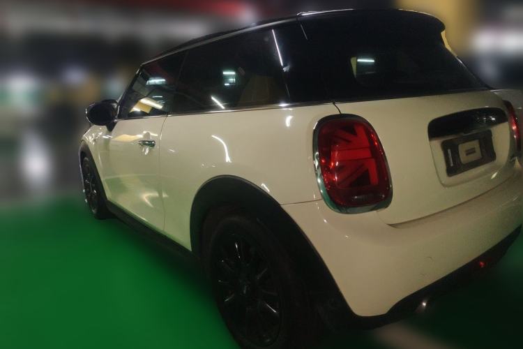 Used MINI 2019 1.5T COOPER Classic Edition Rear Left 45 Deg