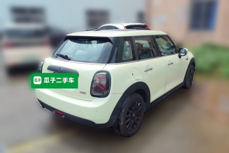 Used MINI 2019 1.5T ONE PLUS Five-Door Edition Rear Right 45 Deg
