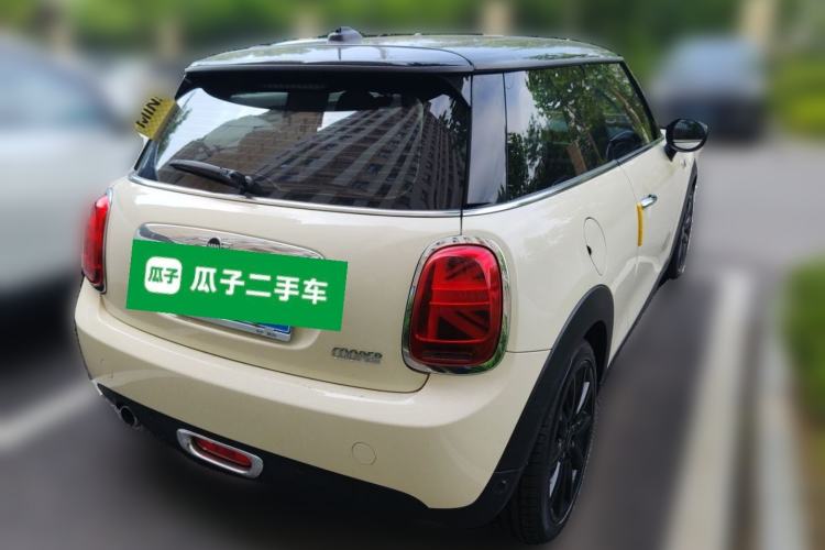 Used MINI 2019 1.5T COOPER Artist Rear Right 45 Deg