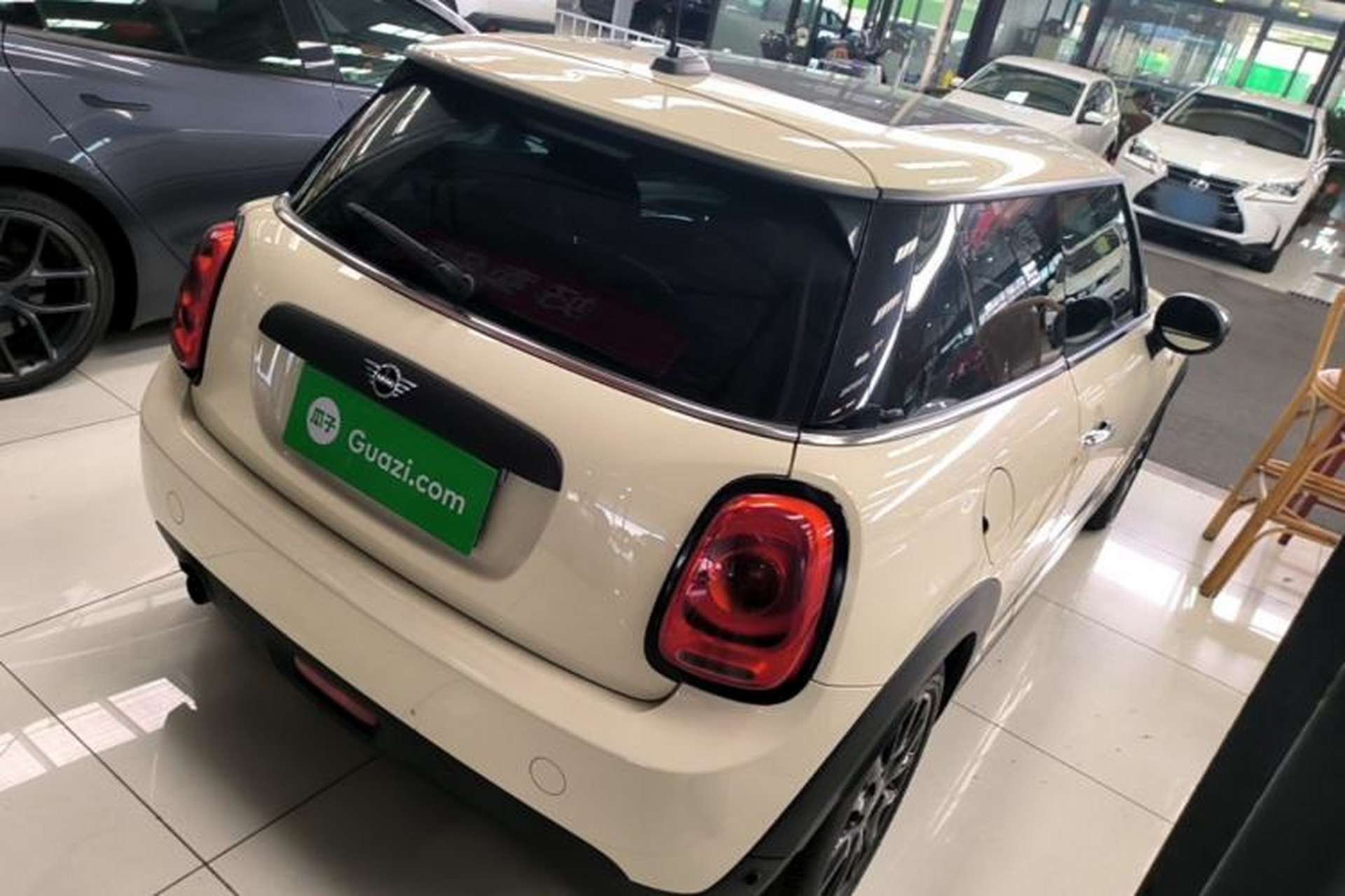 Used MINI 2019 1.5T ONE PLUS Rear Right 45 Deg