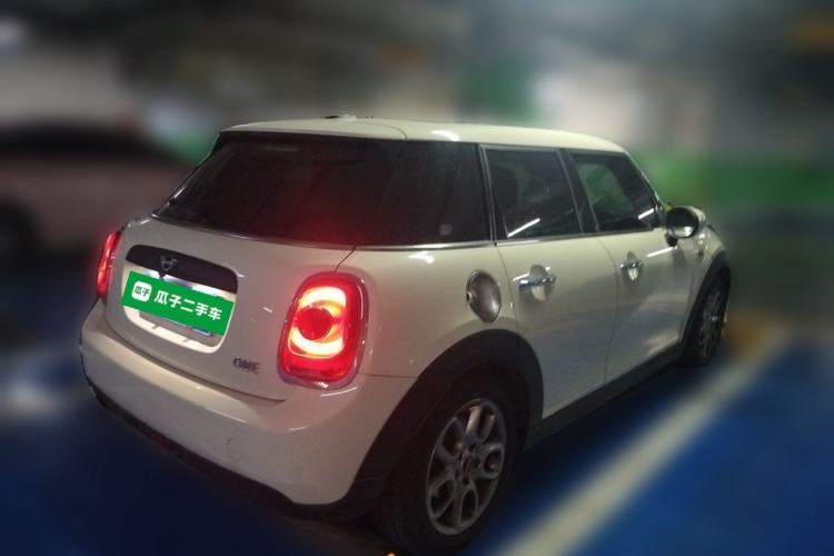 Used MINI 2019 1.5T ONE Five-Door Edition Rear Right 45 Deg