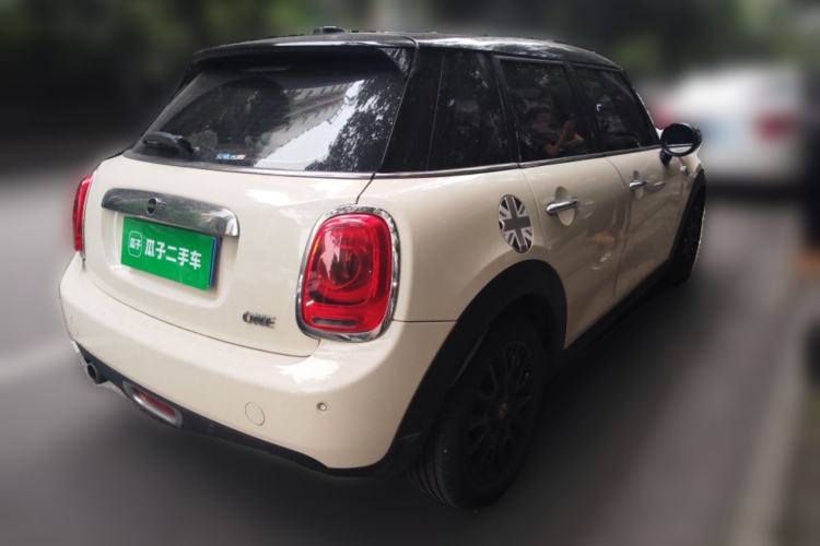 Used MINI 2019 1.5T ONE Five-Door Edition Rear Right 45 Deg
