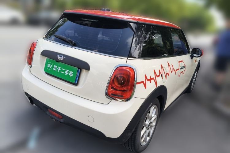 Used MINI 2019 1.5T ONE Rear Right 45 Deg