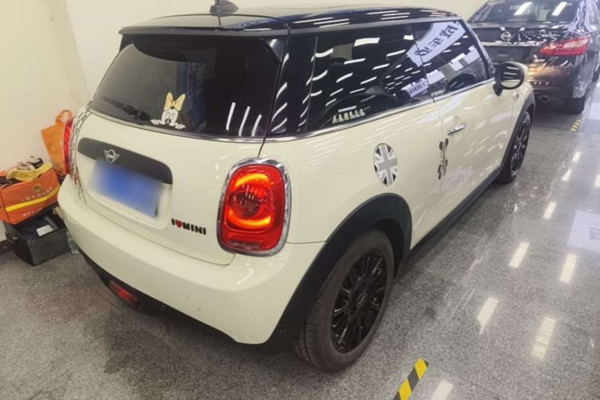 Used MINI 2019 1.5T ONE PLUS Rear Right 45 Deg