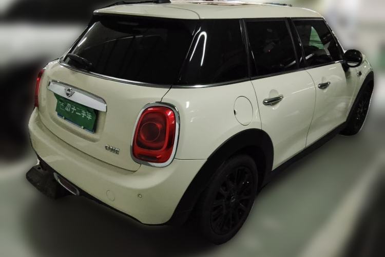 Used MINI 2019 1.5T ONE PLUS Five-Door Edition Rear Right 45 Deg
