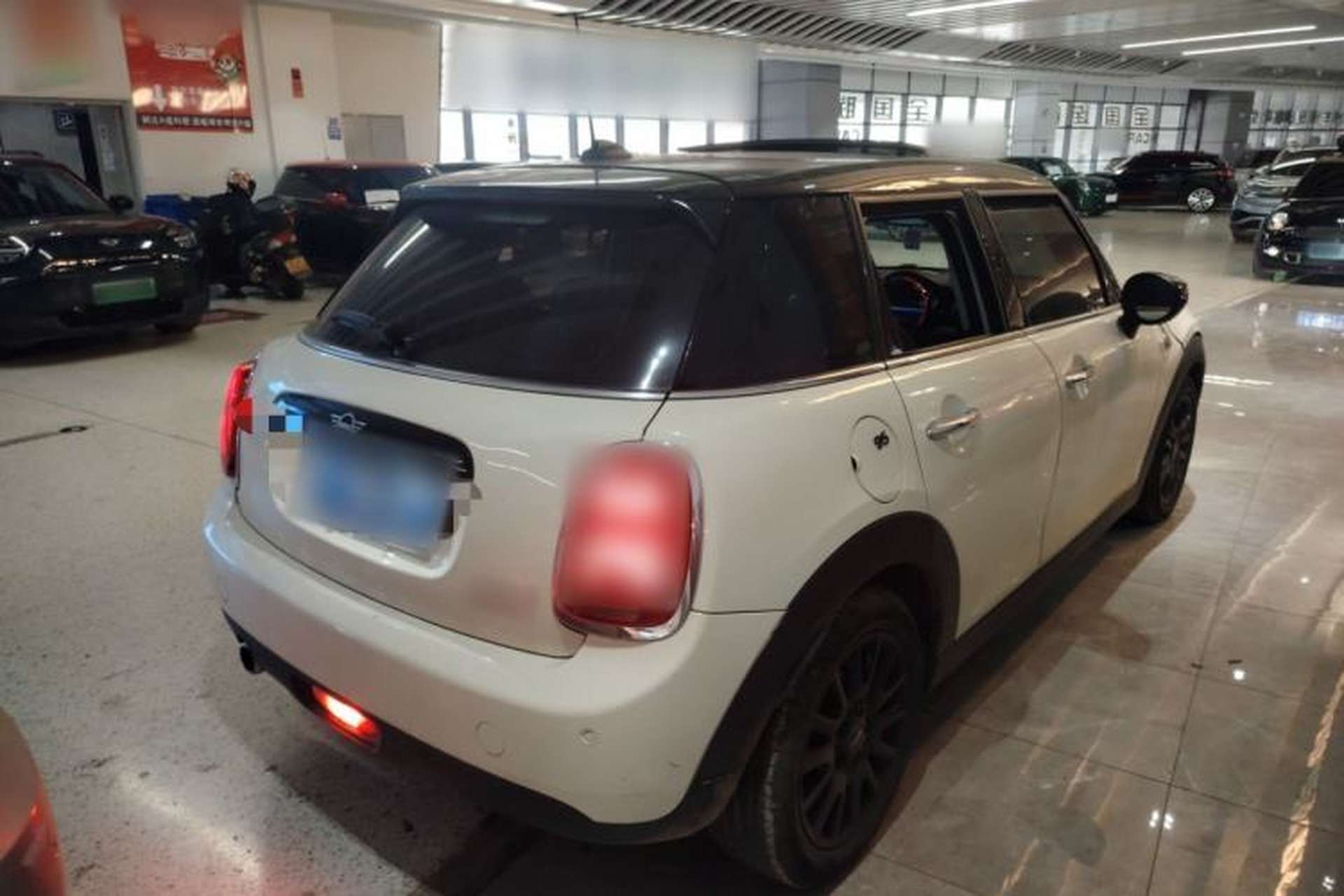Used MINI 2019 1.5T COOPER Classic Edition Five-Door Version Rear Right 45 Deg