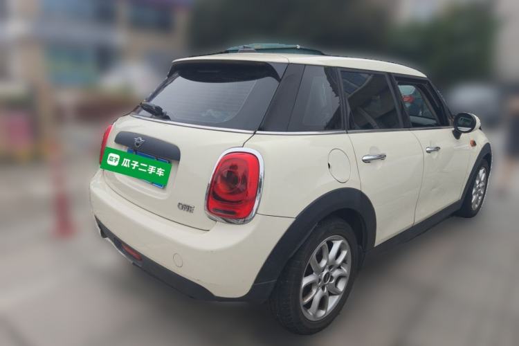 Used MINI 2019 1.5T ONE Five-Door Edition Rear Right 45 Deg