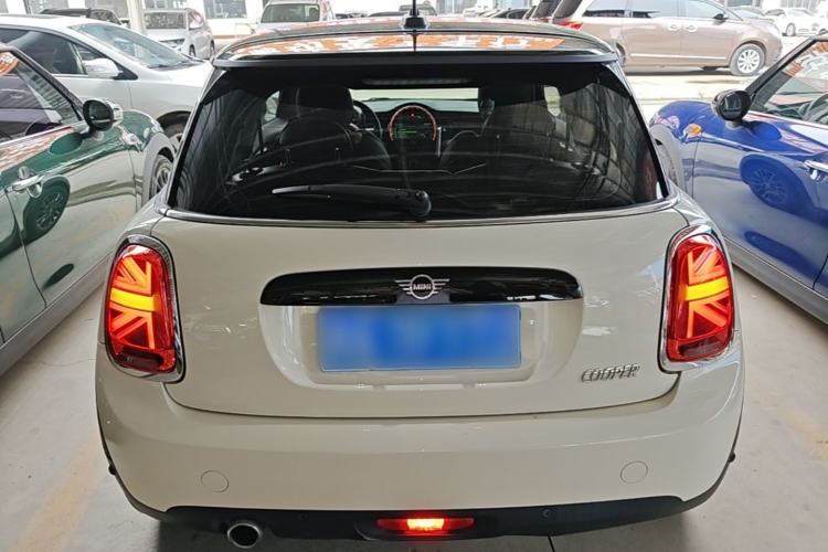 Used MINI 2019 1.5T COOPER Classic Edition Rear