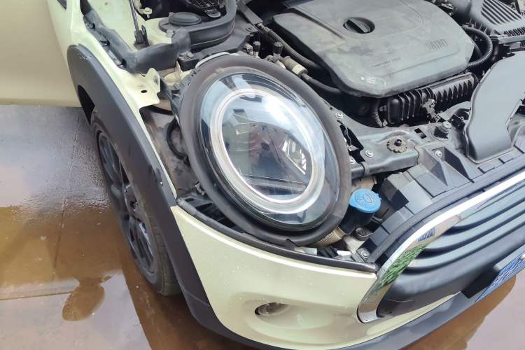 Used MINI 2019 1.5T ONE PLUS Five-Door Edition Right Front Headlight