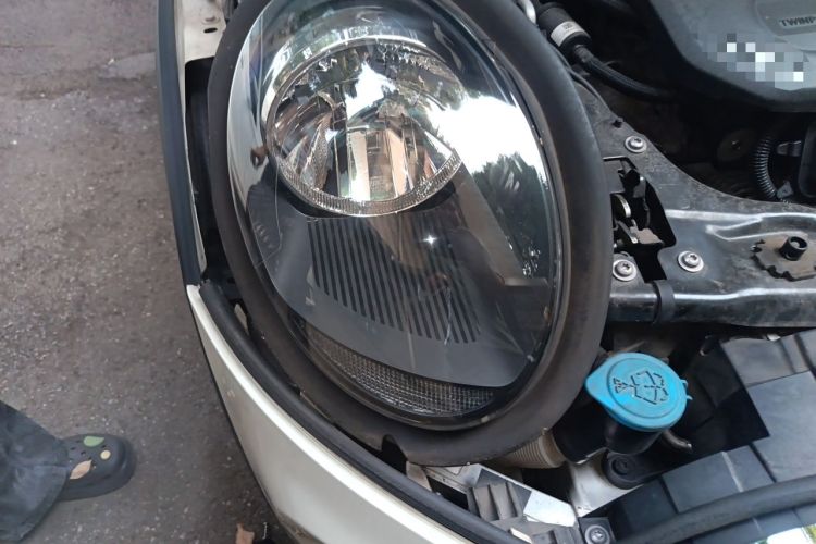 Used MINI 2019 1.5T ONE PLUS Five-Door Edition Right Front Headlight
