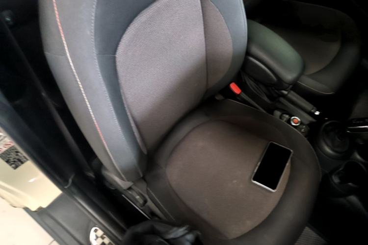 Used MINI 2019 1.5T ONE PLUS Right Front Seat