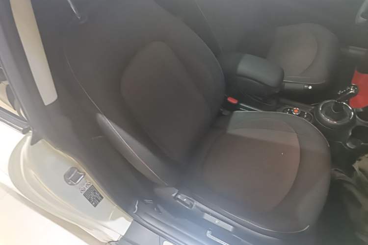 Used MINI 2019 1.5T ONE PLUS Right Front Seat