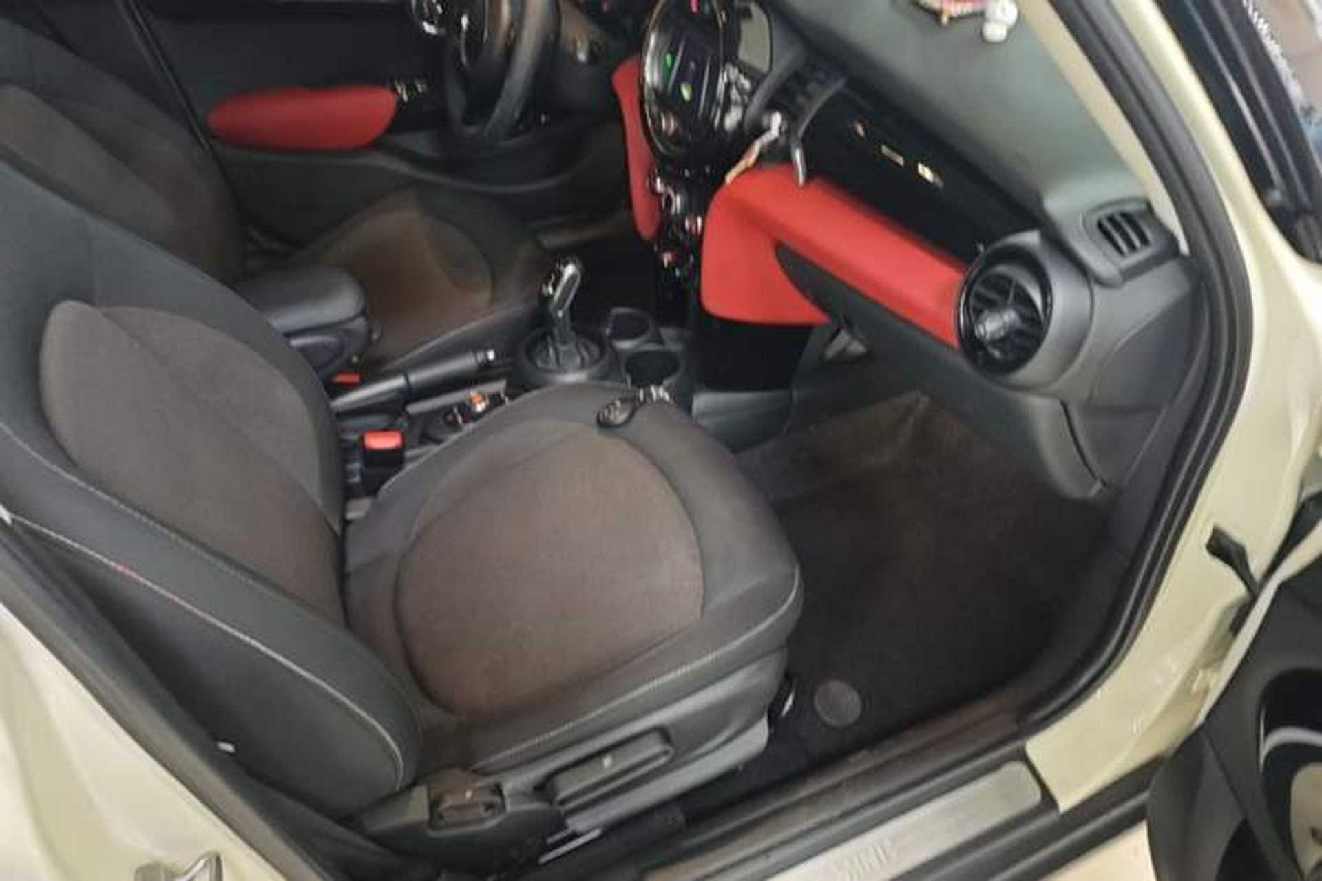 Used MINI 2019 1.5T ONE PLUS Five-Door Edition Right Front Seat