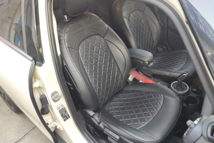 Used MINI 2019 1.5T ONE PLUS Five-Door Edition Right Front Seat