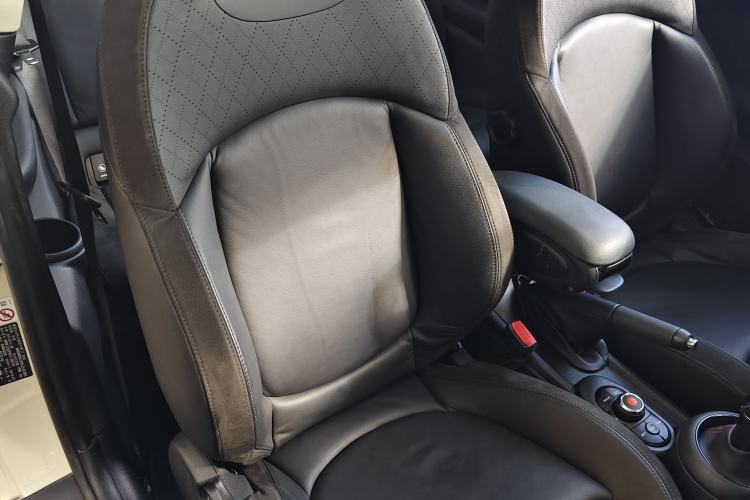 Used MINI 2019 2.0T COOPER S Classic Edition Right Front Seat