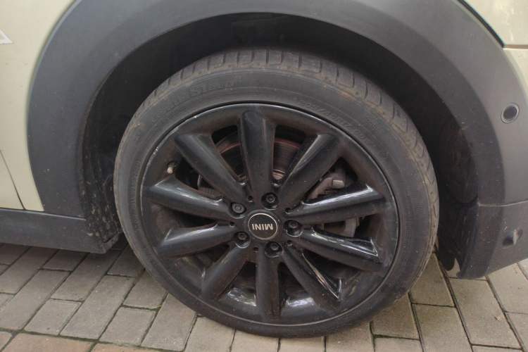 Used MINI 2019 2.0T COOPER S Classic Edition Right Front Wheel Hub