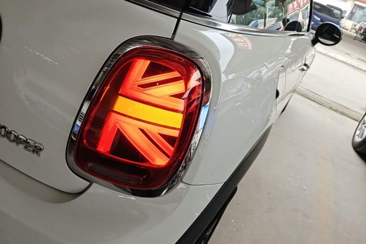 Used MINI 2019 1.5T COOPER Classic Edition Right Rear Taillight
