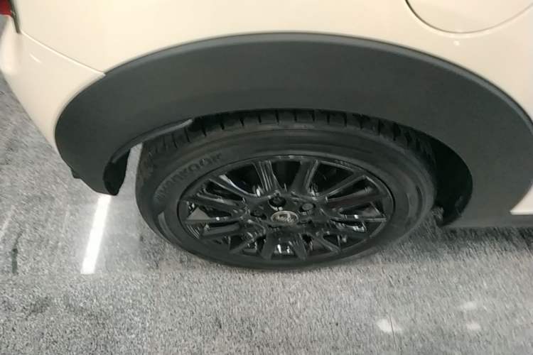 Used MINI 2019 1.5T COOPER Classic Edition Right Rear Wheel Hub
