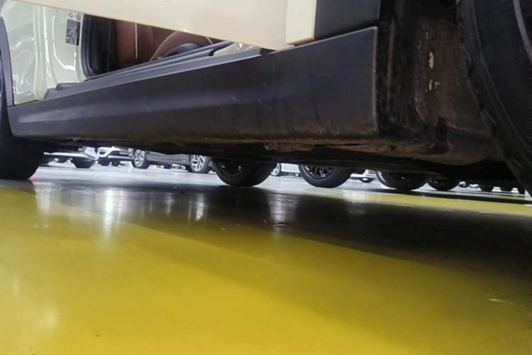 Used MINI 2019 1.5T COOPER Artist Right Side Sill