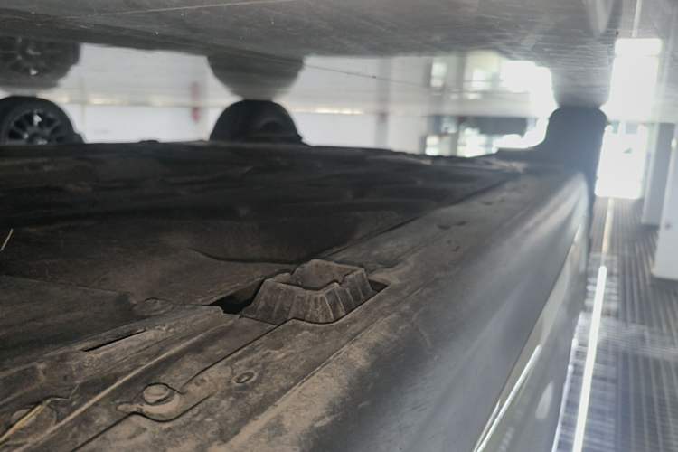 Used MINI 2019 1.5T ONE PLUS Five-Door Edition Right Side Sill