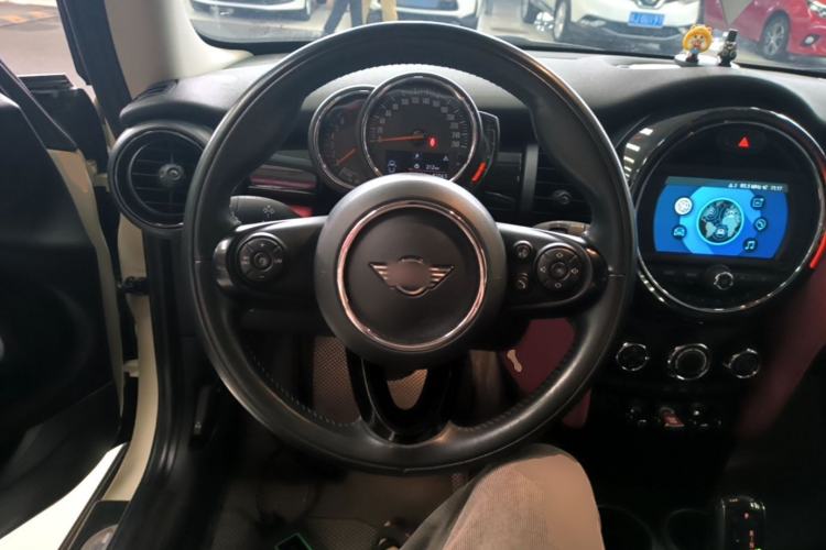 Used MINI 2019 1.5T ONE PLUS Steering Wheel