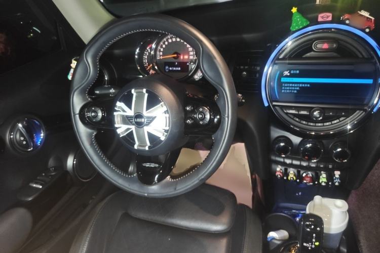 Used MINI 2019 1.5T COOPER Artist Steering Wheel