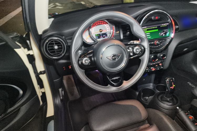 Used MINI 2019 1.5T COOPER Artist Steering Wheel
