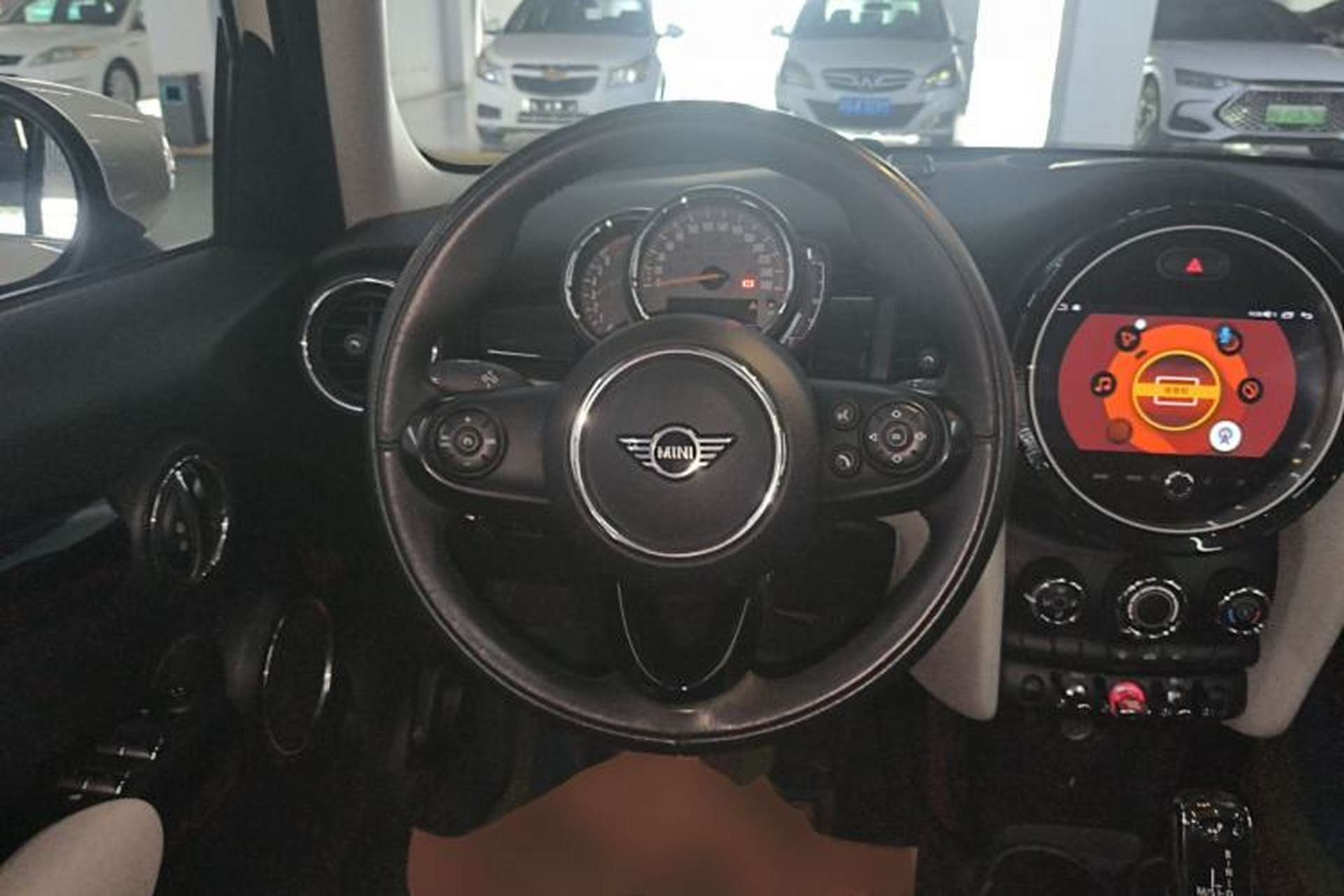 Used MINI 2019 1.5T ONE PLUS Five-Door Edition Steering Wheel