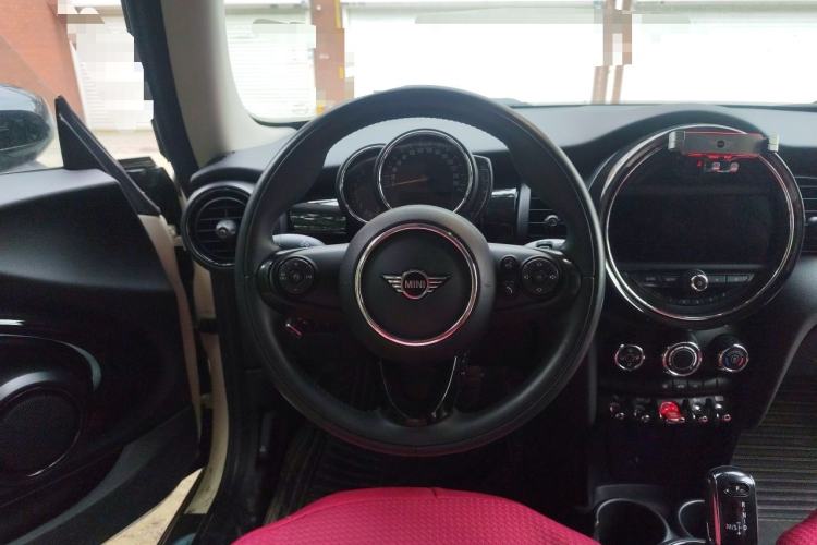 Used MINI 2019 1.5T COOPER Classic Edition Steering Wheel