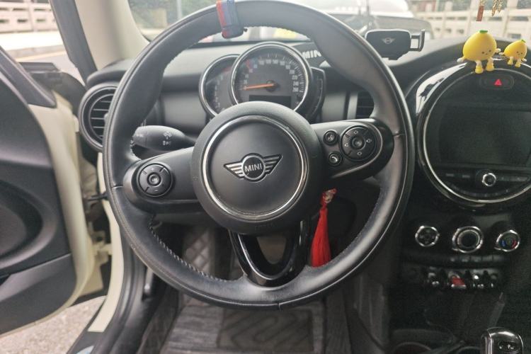 Used MINI 2019 1.5T ONE Steering Wheel