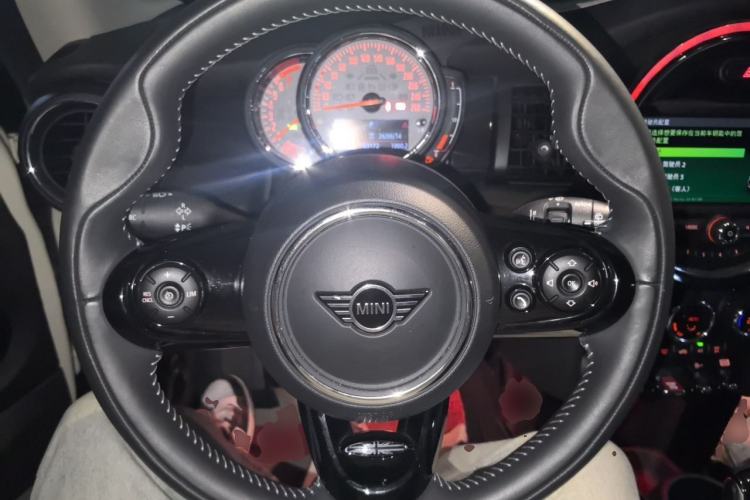 Used MINI 2019 1.5T COOPER Artist Steering Wheel