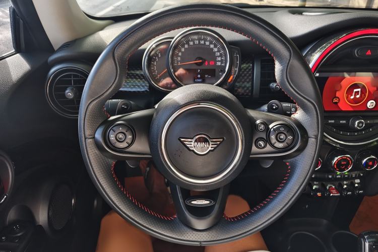 Used MINI 2019 2.0T COOPER S Classic Edition Steering Wheel