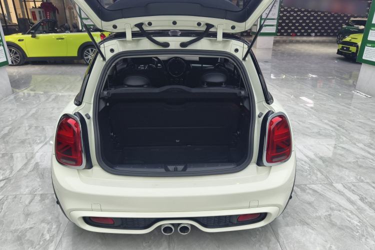 Used MINI 2019 2.0T COOPER S Classic Edition Trunk